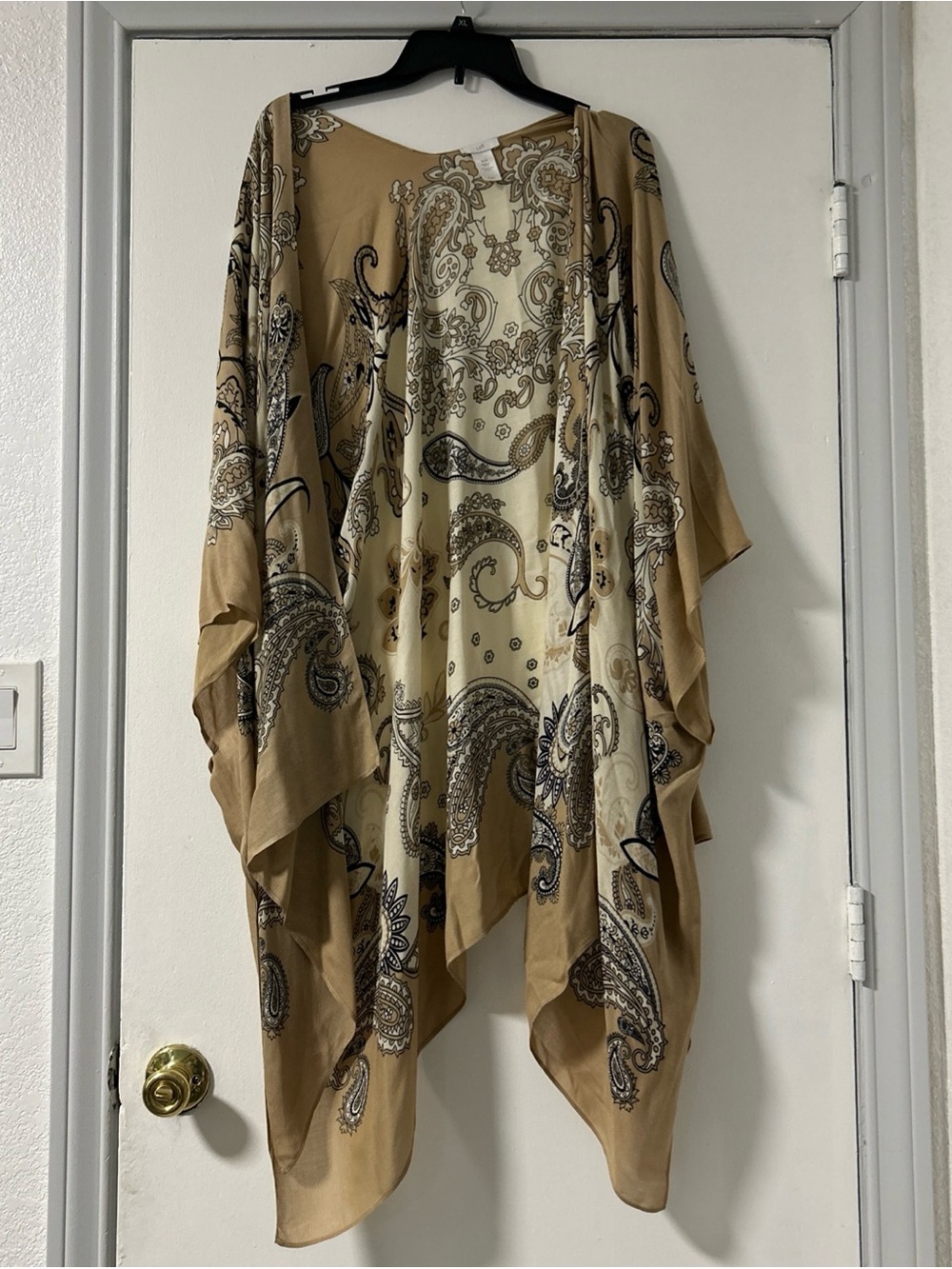 J. Jill Beige and Cream Paisley Draped Kimono